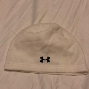 Under armour beanie